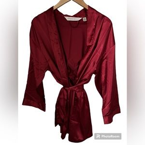 Vintage Victoria’s Secret robe
